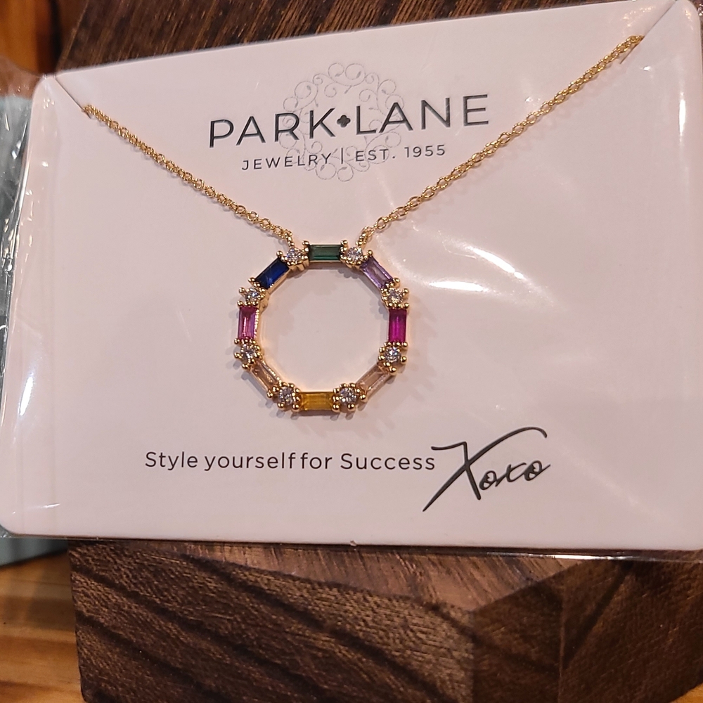 Park Lane Inner Circle Necklace with Vibrant Gemstones